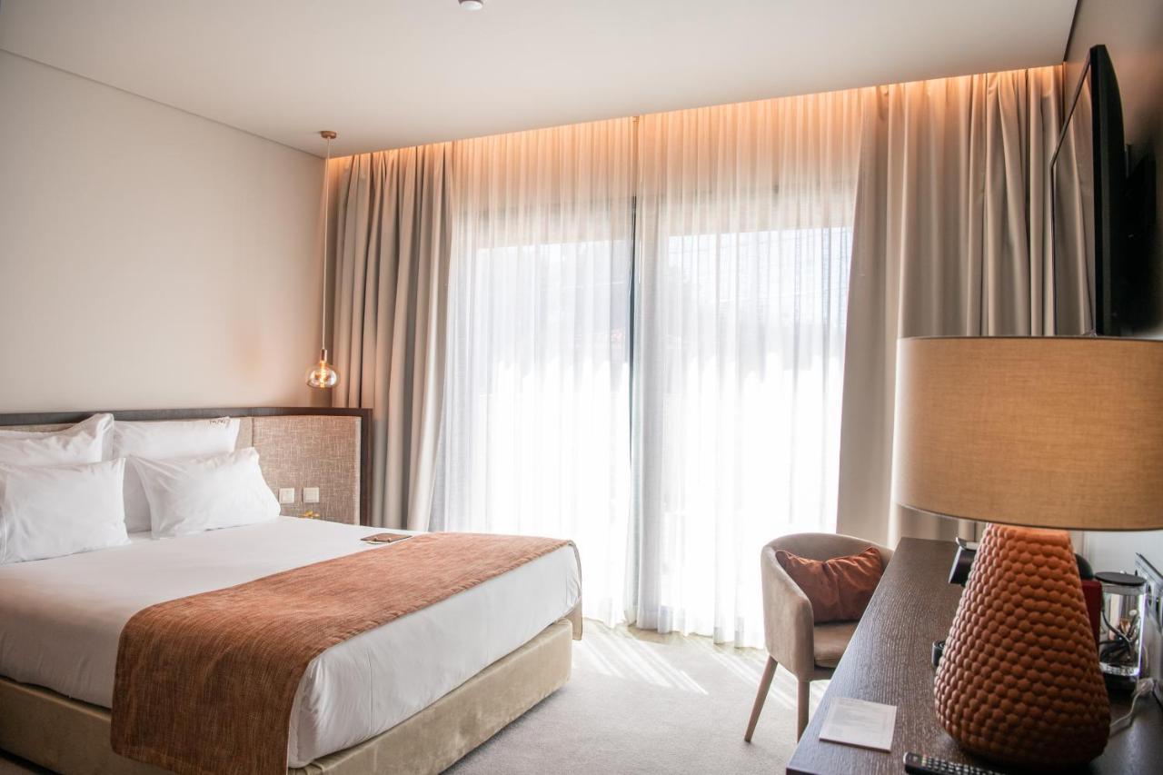 Mw Douro Wine & Spa ซานตามาร์ตาเดเปนาเกียว ภายนอก รูปภาพ A room at the hotel