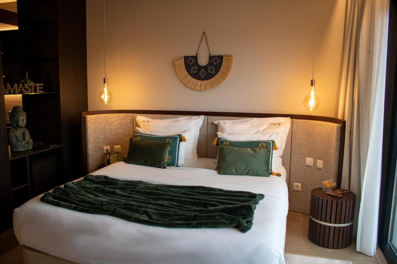 Mw Douro Wine & Spa ซานตามาร์ตาเดเปนาเกียว ภายนอก รูปภาพ A bedroom at the hotel