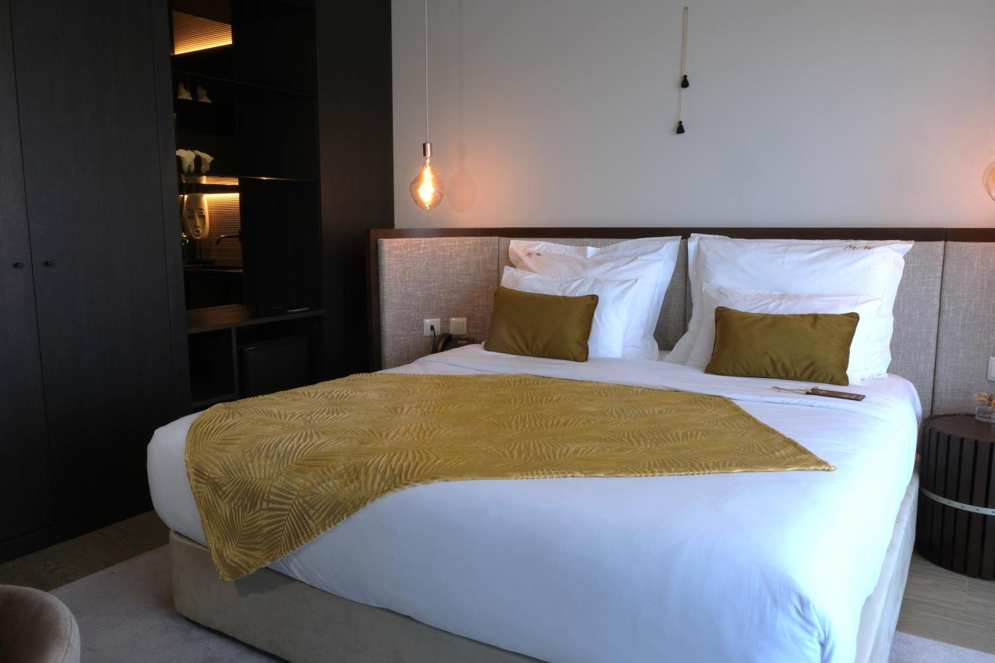Mw Douro Wine & Spa ซานตามาร์ตาเดเปนาเกียว ภายนอก รูปภาพ A bedroom at the hotel